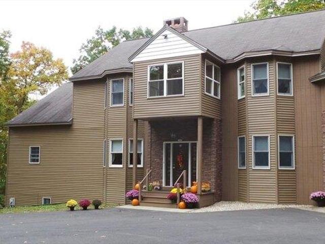 House for sale in Athol, Massachusetts