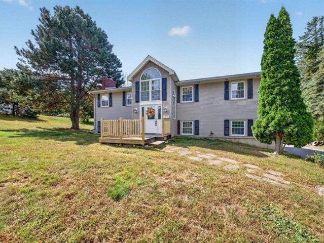 House for sale in Atkinson, Rockingham County