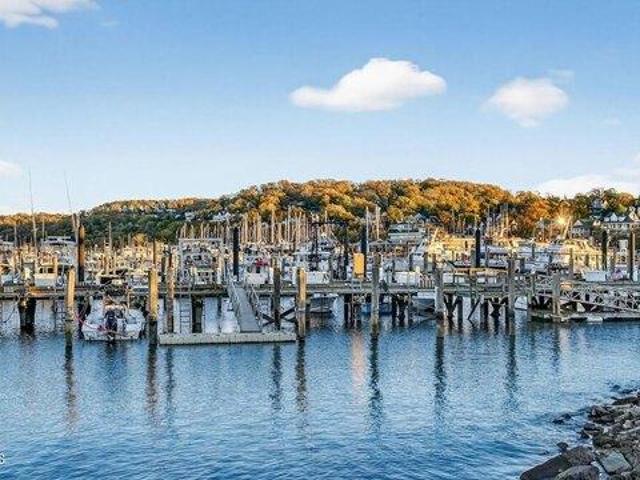 House for sale in Monmouth, New Jersey
