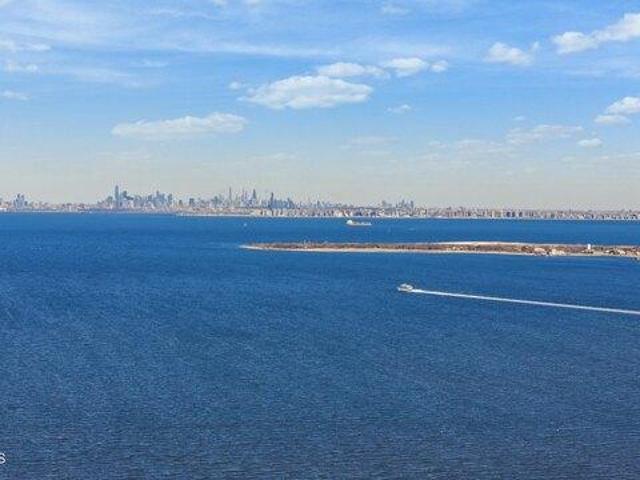 House for sale in Atlantic Highlands, Monmouth County