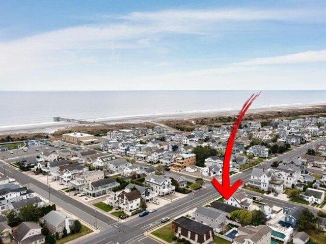 House for sale in Avalon, New Jersey