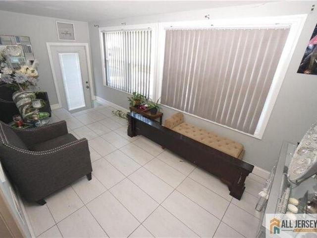 House for sale in Avenel, New Jersey