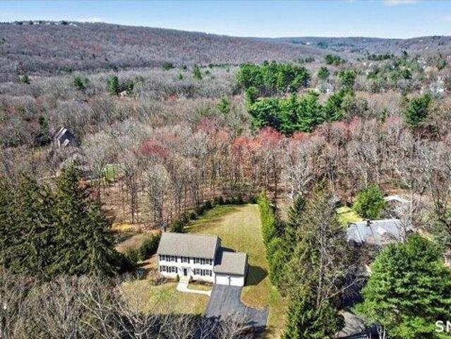 House for sale in Avon, Connecticut