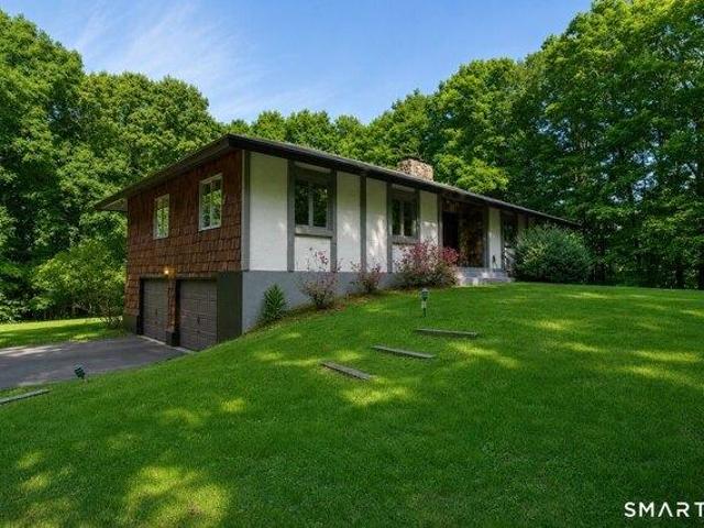 House for sale in Avon, Connecticut