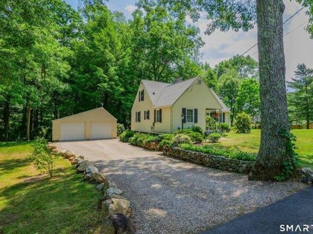 House for sale in Avon, Connecticut