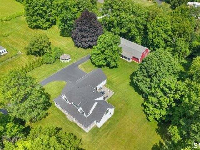 House for sale in Avon, Connecticut