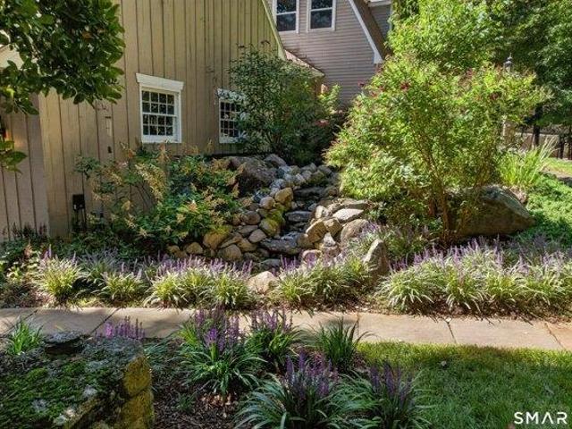 House for sale in Lovely Street, Avon