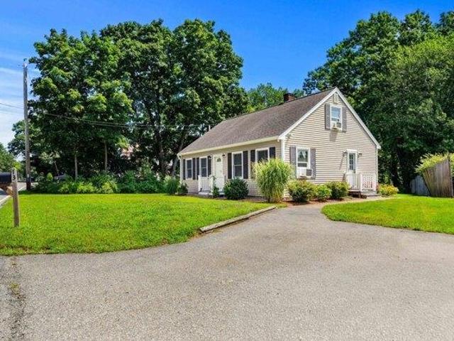 House for sale in Ayer, Middlesex County