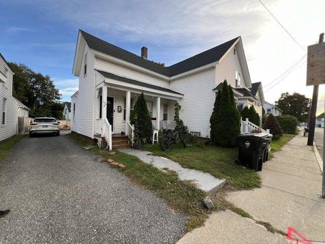 House for sale in Ayer, Middlesex County