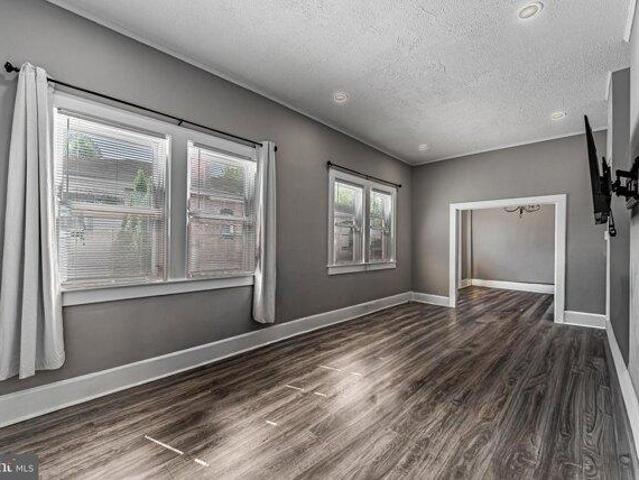 House for sale in Gibsonton, Maryland