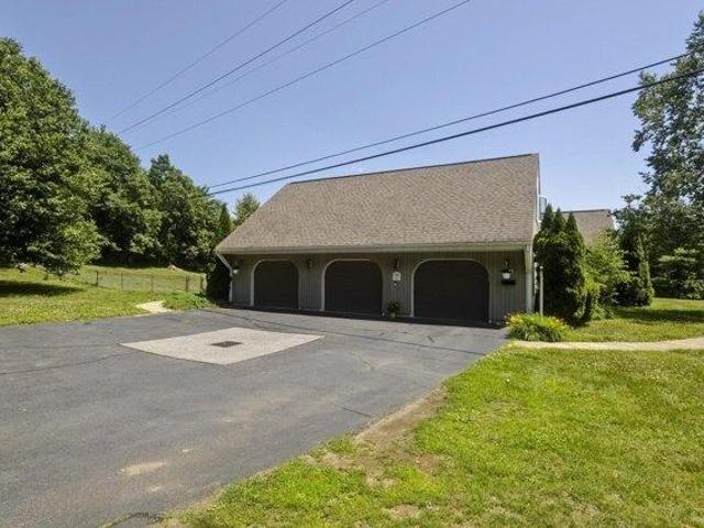 House for sale in Barre Plains, Barre