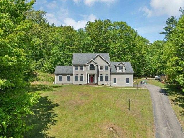 House for sale in Barrington, Strafford County