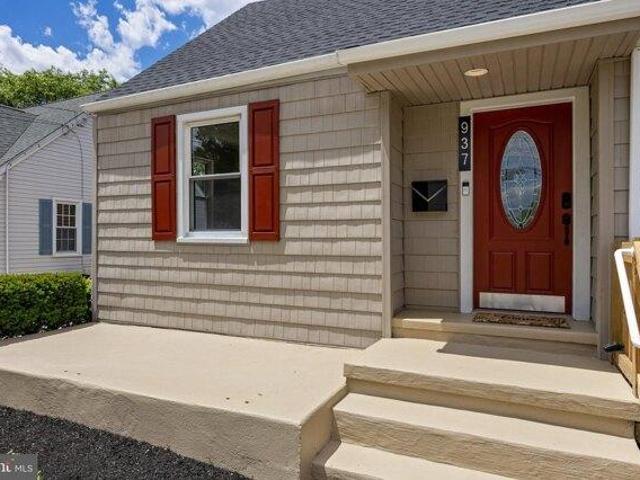 House for sale in Barrington, New Jersey