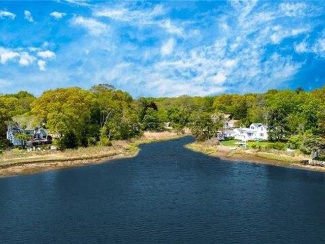 House for sale in Barrington, Rhode Island