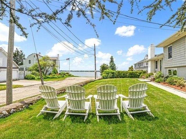 House for sale in Barrington, Rhode Island