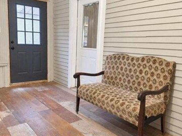 House for sale in Crystal Lake Falls Historic District, Barton