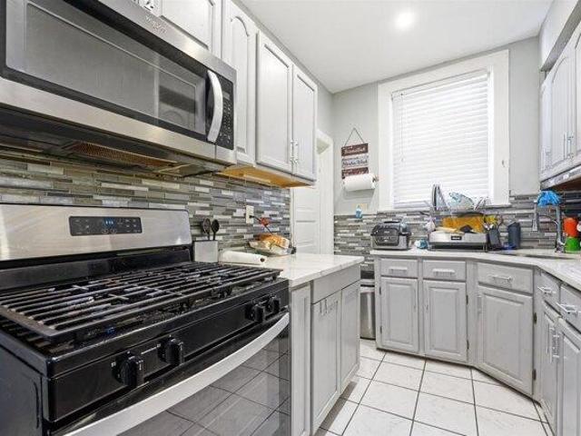 House for sale in Hudson, New Jersey