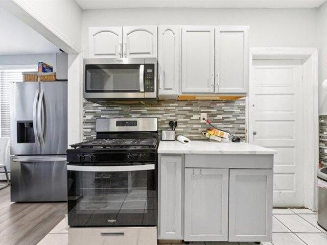 House for sale in Hudson, New Jersey