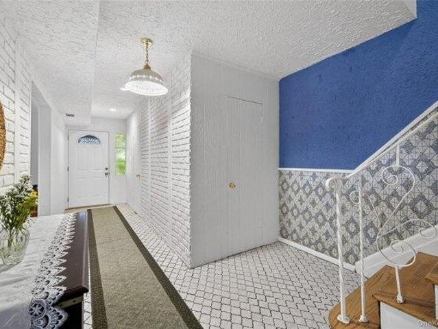 House for sale in Queens, Arverne