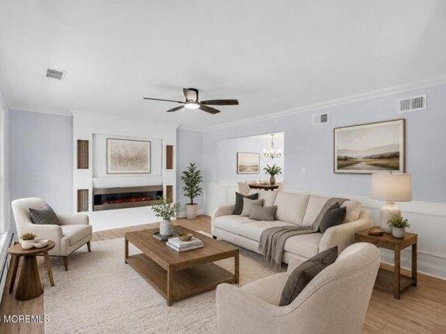 House for sale in Bayville, New Jersey