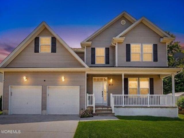 House for sale in Beachwood, New Jersey