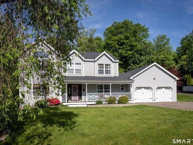 House for sale in Beacon Falls, Connecticut