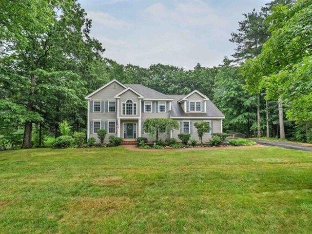 House for sale in New Hampshire