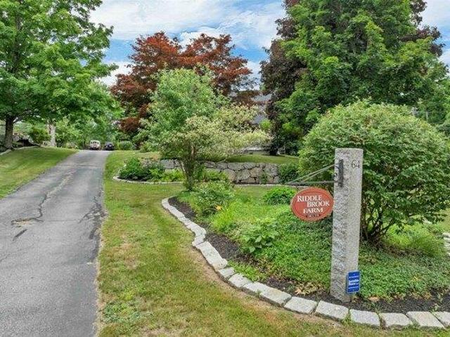 House for sale in New Hampshire