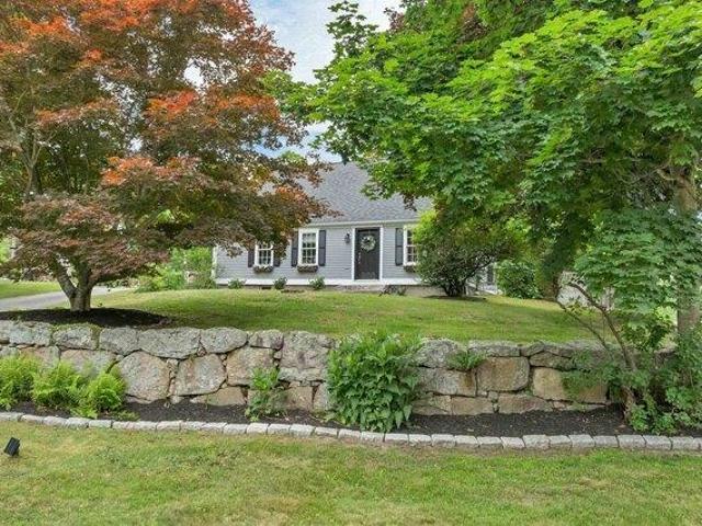 House for sale in New Hampshire