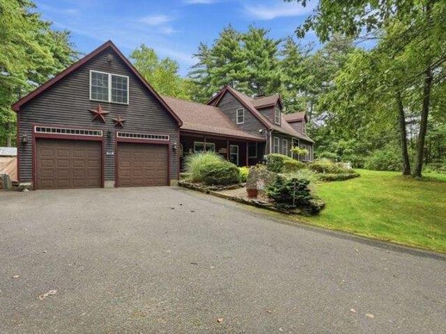 House for sale in Belchertown, Hampshire County