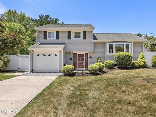House for sale in Monmouth, New Jersey