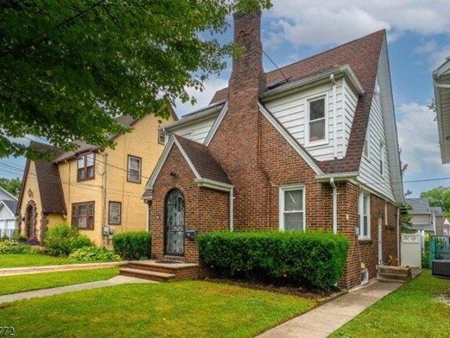 House for sale in Belleville, New Jersey