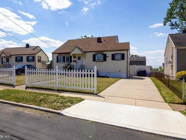 House for sale in Bellmawr, New Jersey