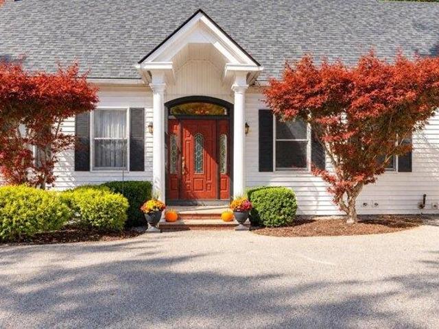 House for sale in Bennington, Bennington County
