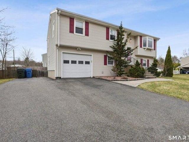 House for sale in Berlin, Connecticut