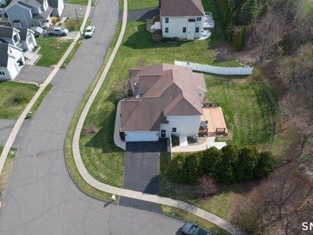 House for sale in Berlin, Connecticut