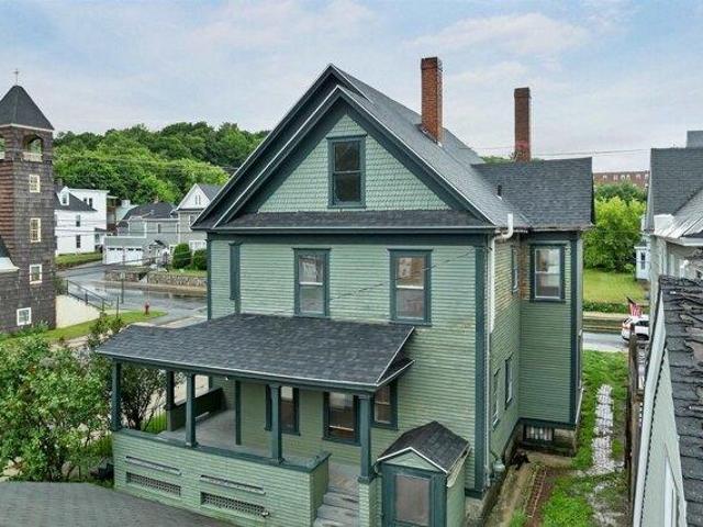 House for sale in New Hampshire