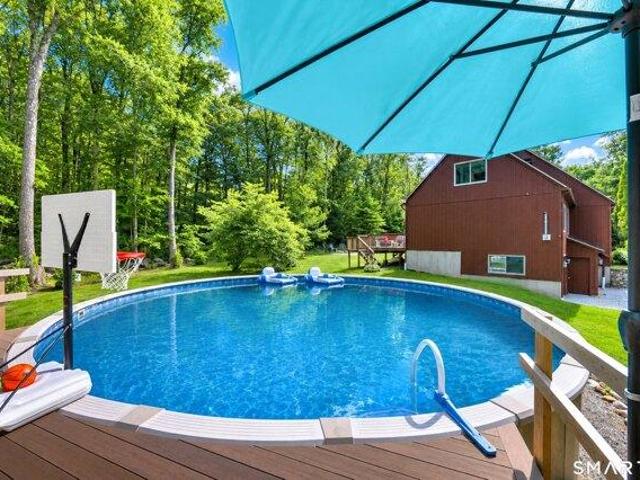 House for sale in Bethany, Connecticut