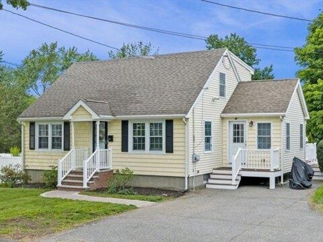 House for sale in Beverly, Massachusetts