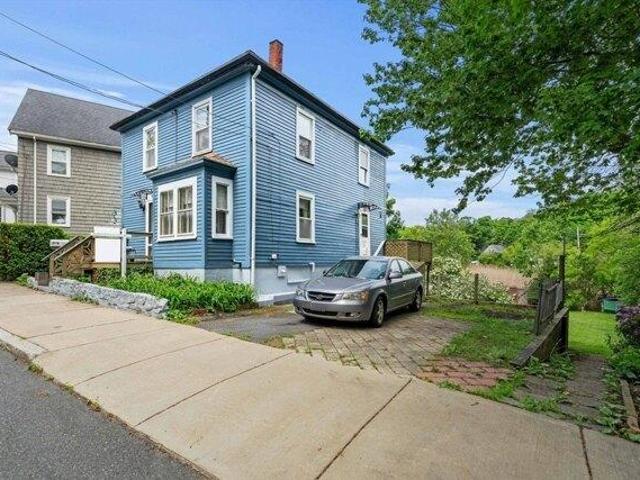 House for sale in Beverly, Massachusetts