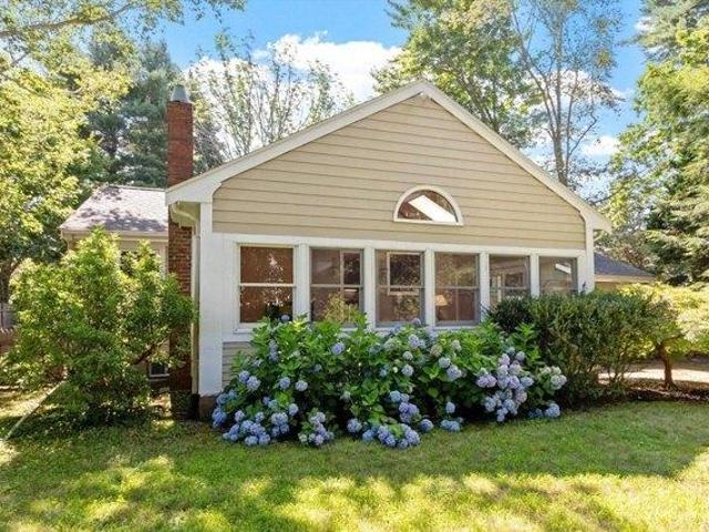 House for sale in Beverly, Massachusetts