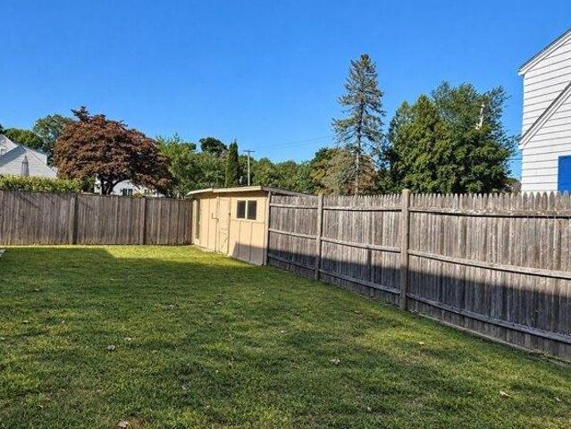 House for sale in North Beverly, Beverly