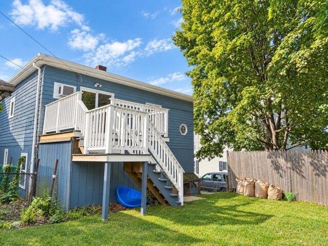 House for sale in Beverly Center Business District, Beverly