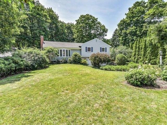 House for sale in Beverly Cove, Beverly