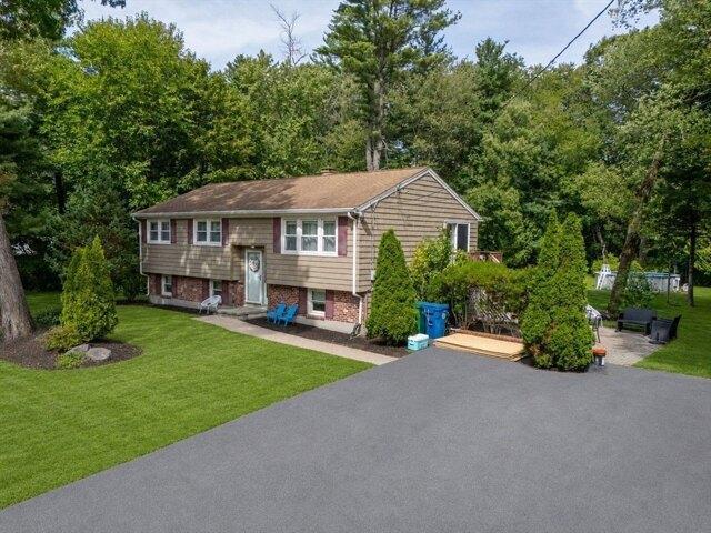 House for sale in Billerica, Massachusetts