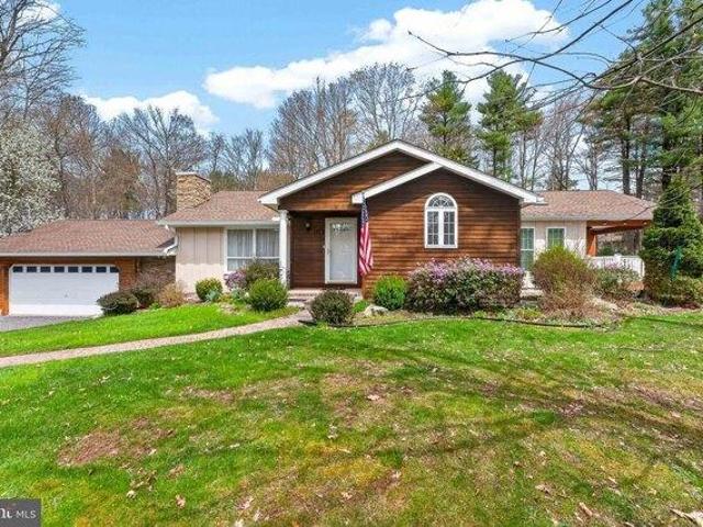 House for sale in Blakeslee, Pennsylvania