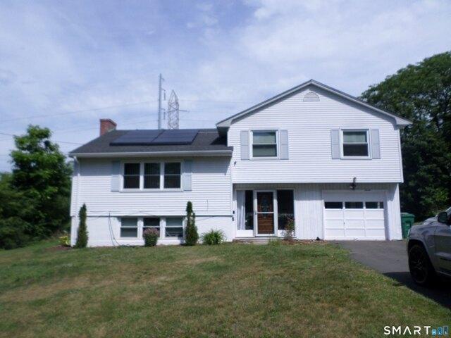 House for sale in Bloomfield, Connecticut