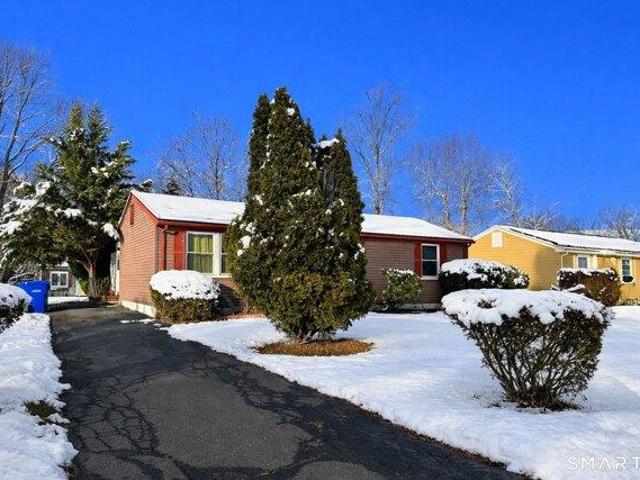 House for sale in Bloomfield, Connecticut
