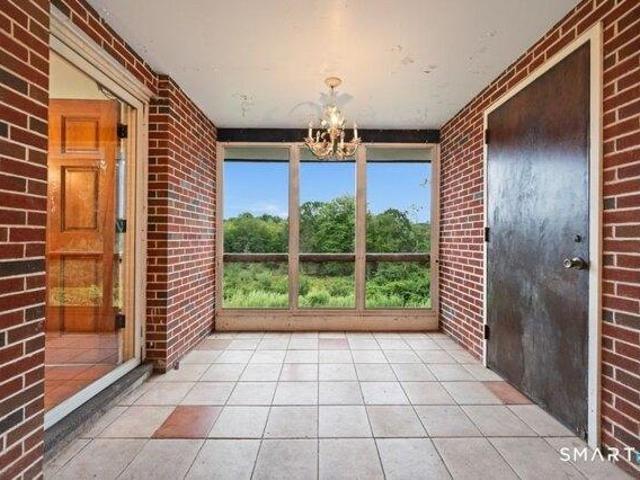 House for sale in Bloomfield, Connecticut