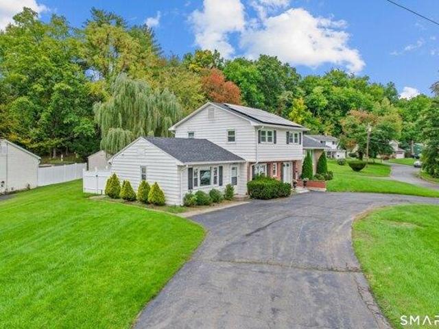 House for sale in Bloomfield, Capitol Planning Region